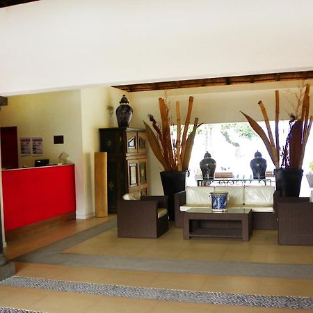 Zar Manzanillo Hotel Buitenkant foto
