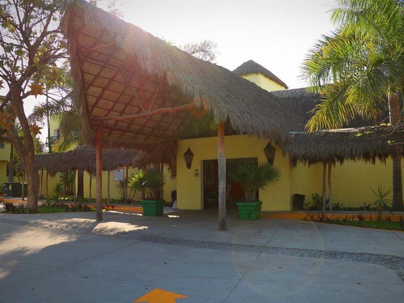 Zar Manzanillo Hotel Buitenkant foto