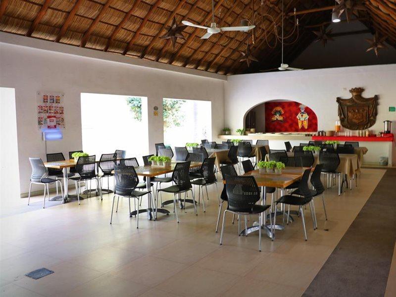 Zar Manzanillo Hotel Buitenkant foto