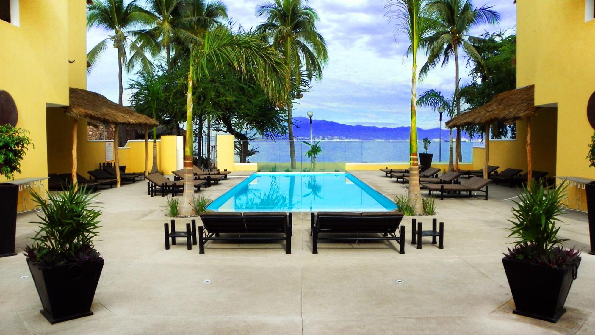 Zar Manzanillo Hotel Buitenkant foto