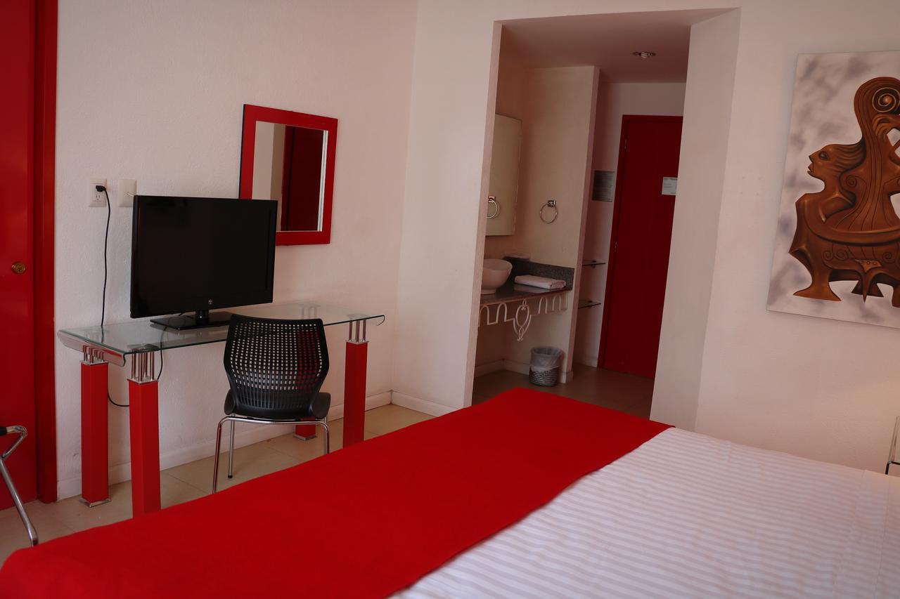 Zar Manzanillo Hotel Buitenkant foto
